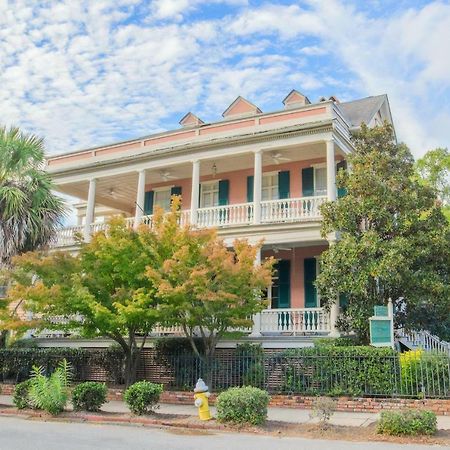Daybed With Trundle In The Beautiful Ashley Inn 4 Blocks From King St Charleston Exterior photo