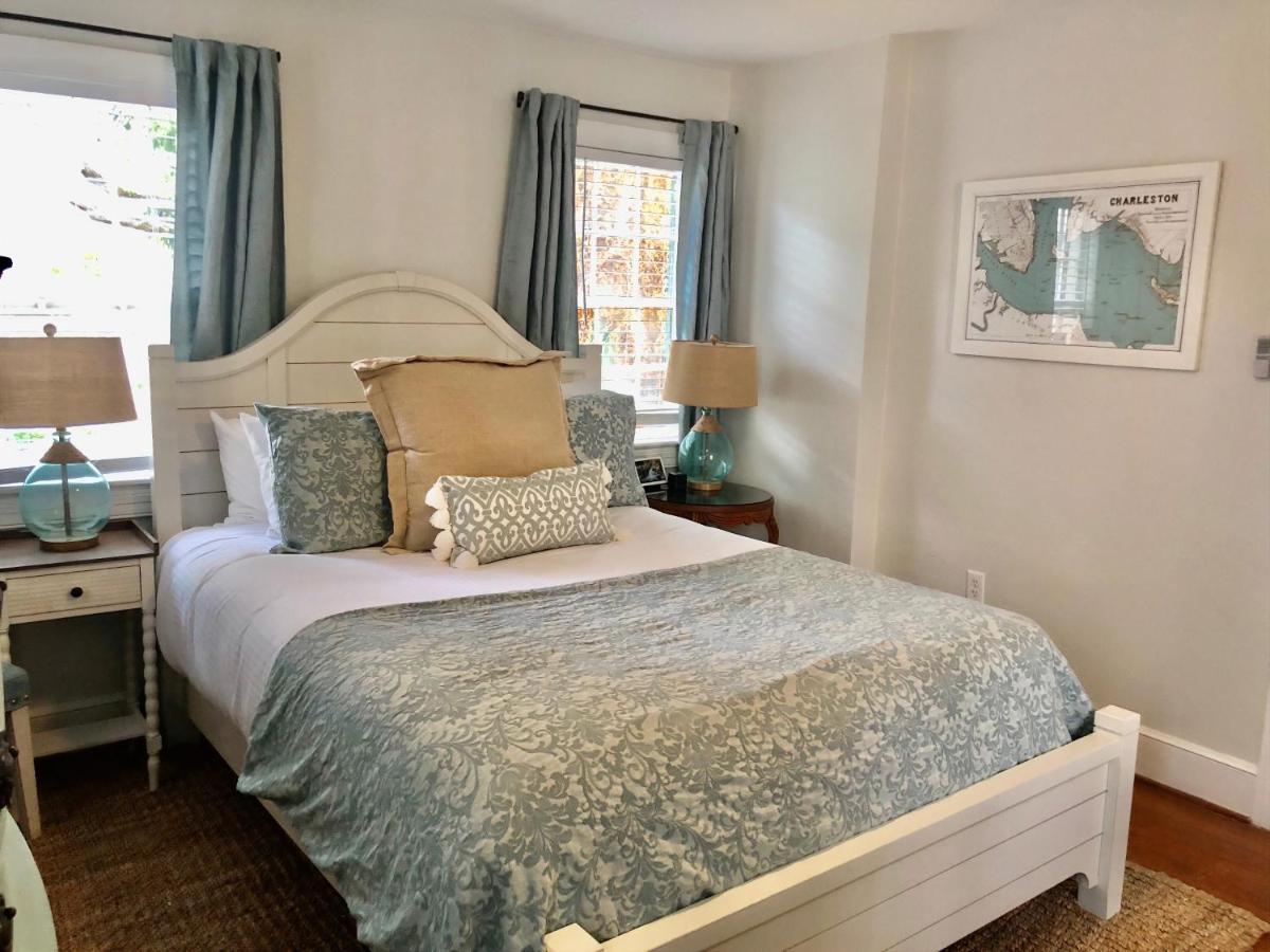Daybed With Trundle In The Beautiful Ashley Inn 4 Blocks From King St Charleston Exterior photo