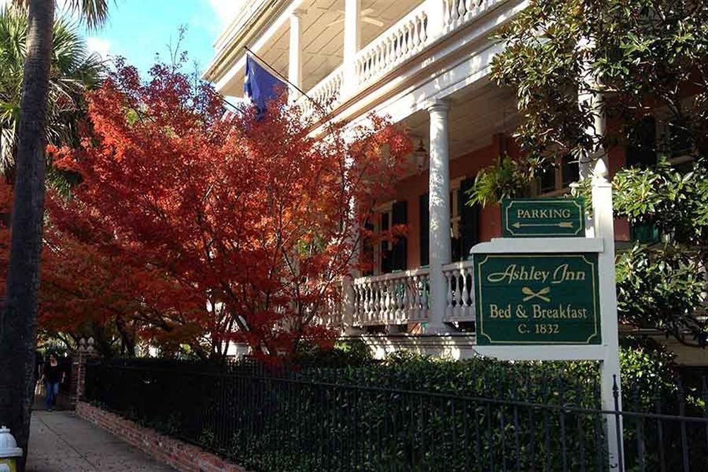 Daybed With Trundle In The Beautiful Ashley Inn 4 Blocks From King St Charleston Exterior photo