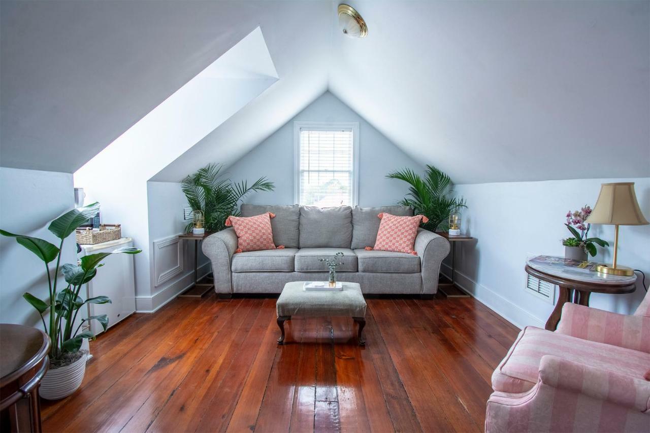 Daybed With Trundle In The Beautiful Ashley Inn 4 Blocks From King St Charleston Exterior photo